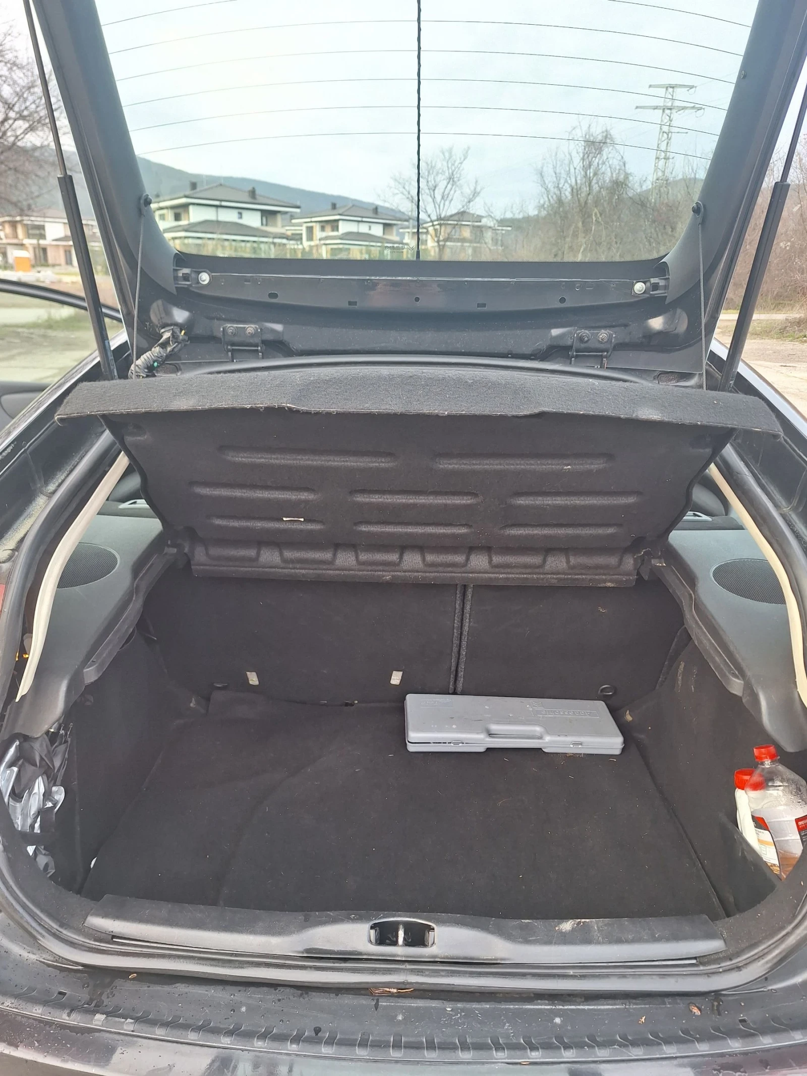 Citroen C4 1.6 HDI - изображение 9