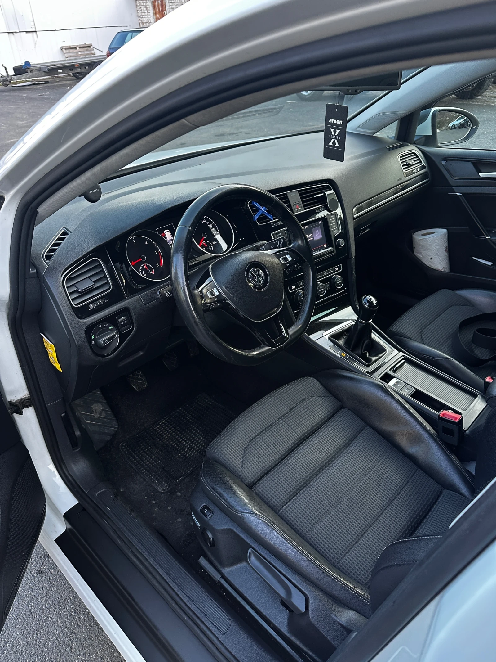 VW Golf Golf 2.0 TDI, снимка 5 - Автомобили и джипове - 53853043