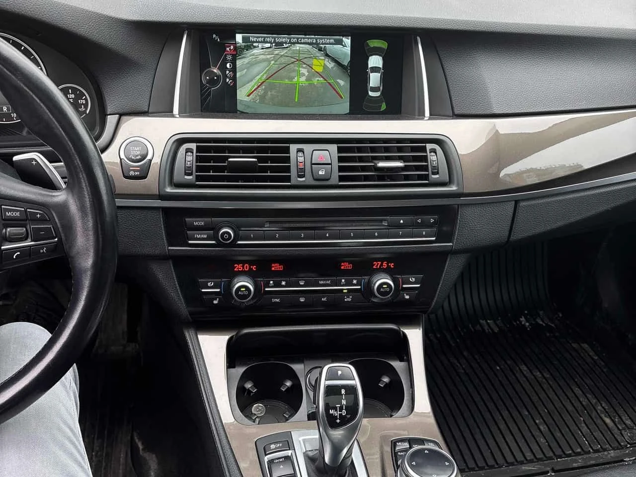 BMW 535 * xDrive * CARFAX * ПАНО * KEYLESS * HARMAN KARDON, снимка 9 - Автомобили и джипове - 53924700