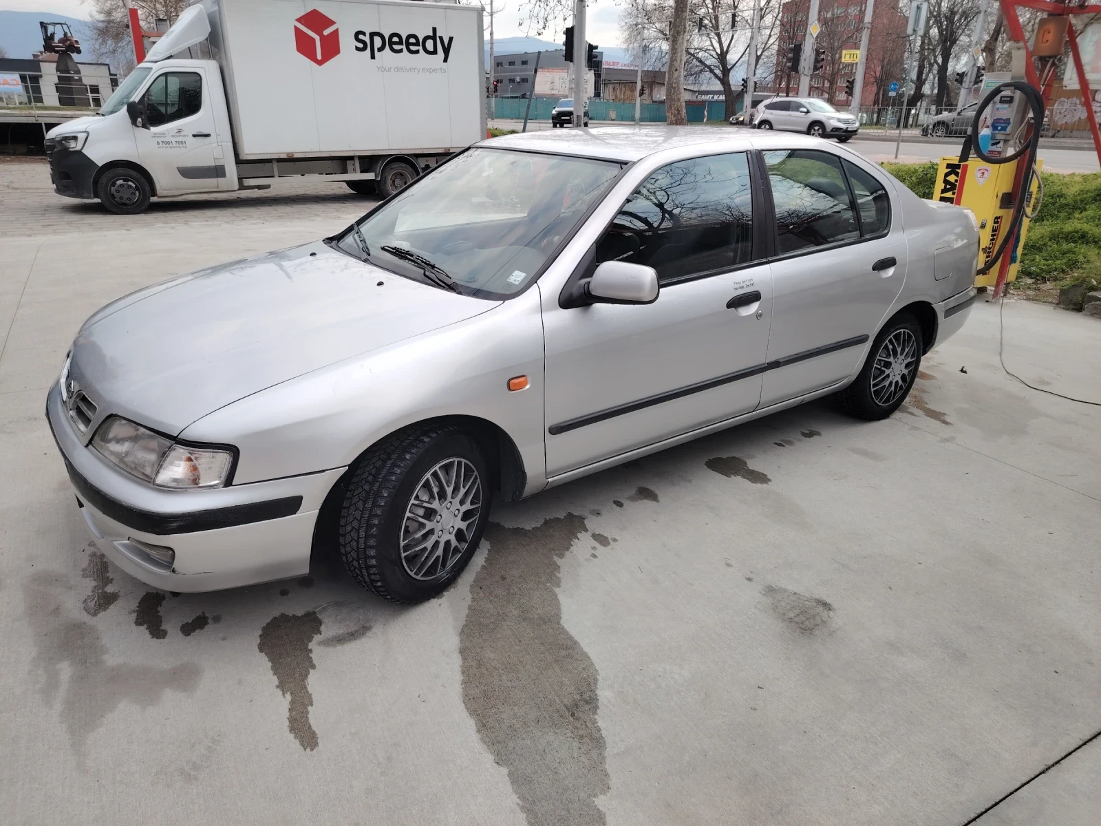 Nissan Primera P11, снимка 4 - Автомобили и джипове - 53940510
