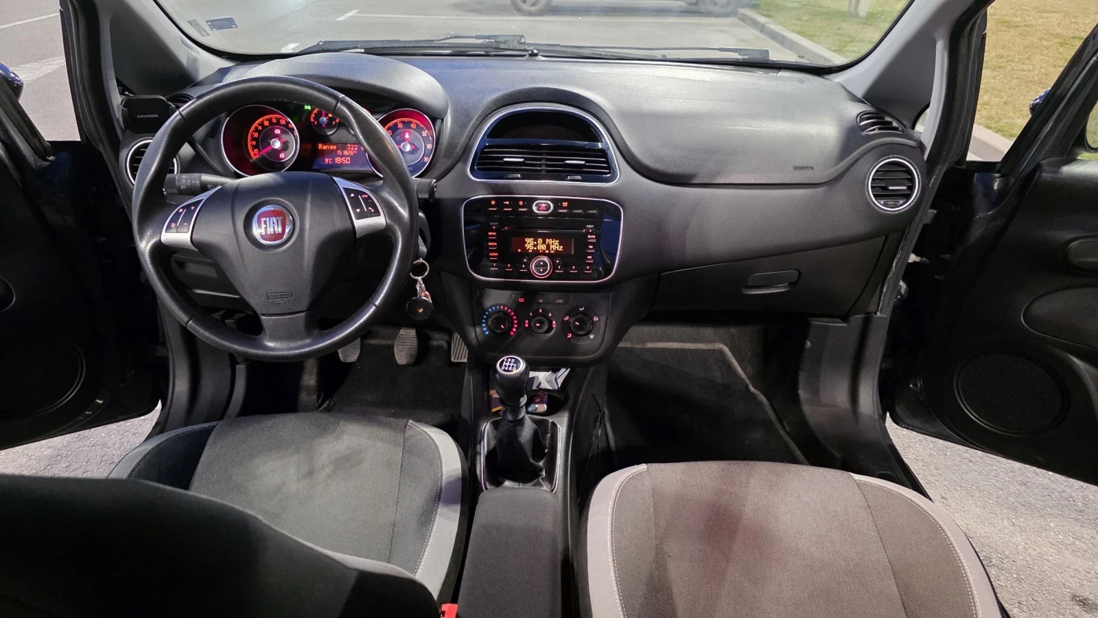 Fiat Punto, снимка 6 - Автомобили и джипове - 53951491