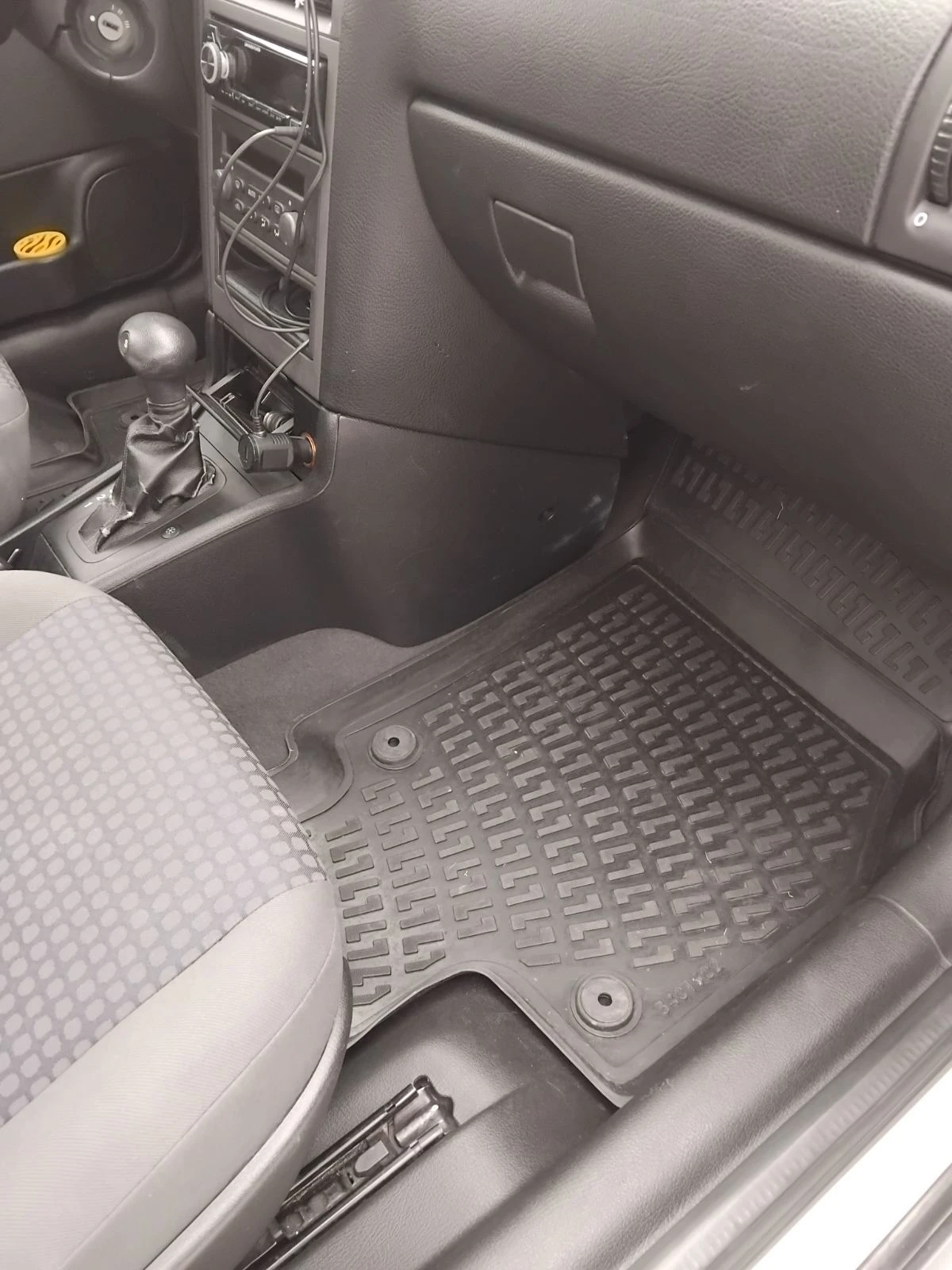 Opel Astra, снимка 8 - Автомобили и джипове - 53951381