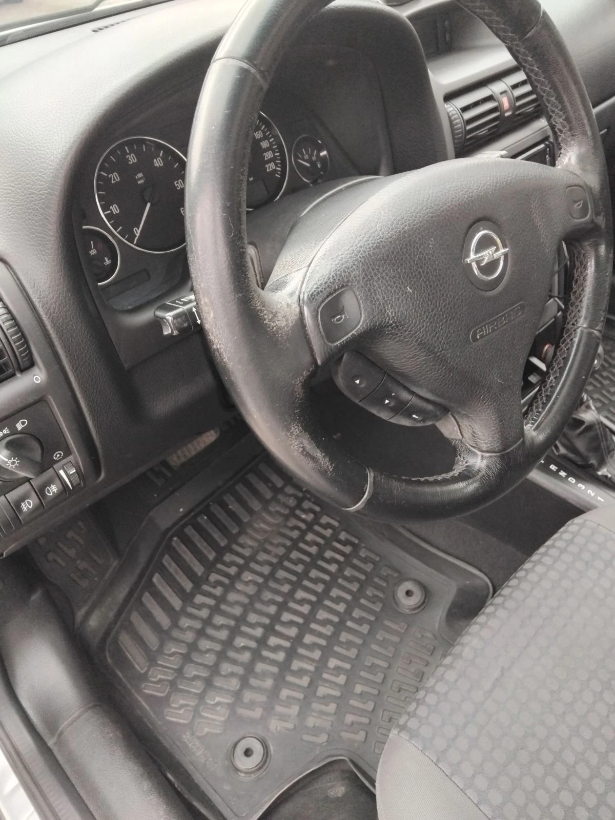 Opel Astra, снимка 7 - Автомобили и джипове - 53951381