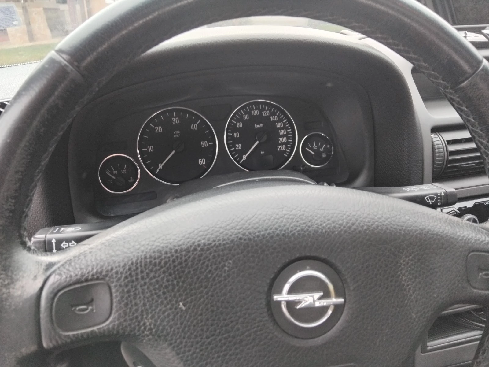 Opel Astra, снимка 5 - Автомобили и джипове - 53951381