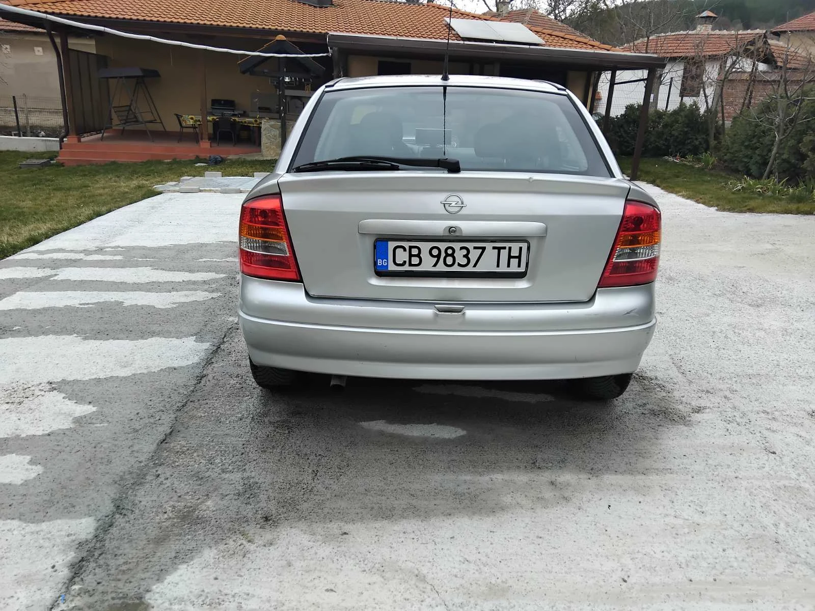 Opel Astra, снимка 3 - Автомобили и джипове - 53951381