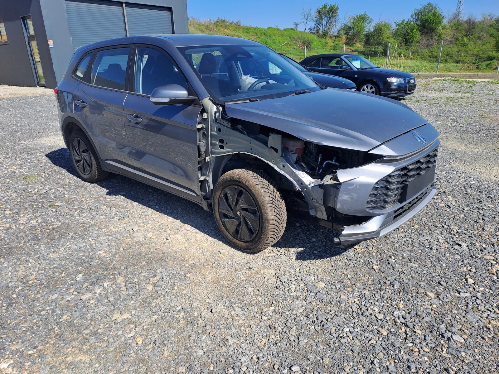 Mg Zs 1.5i 5700kм , снимка 3 - Автомобили и джипове - 54066128