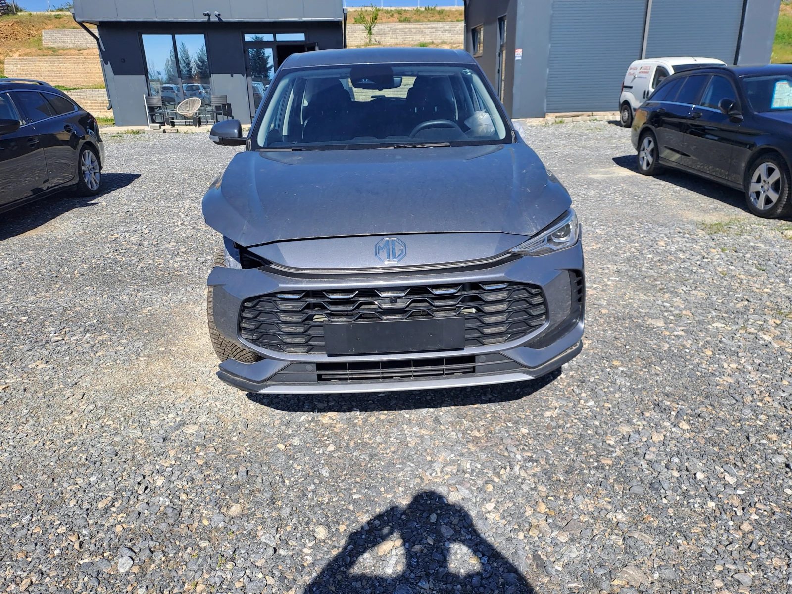 Mg Zs 1.5i 5700kм , снимка 2 - Автомобили и джипове - 54066128