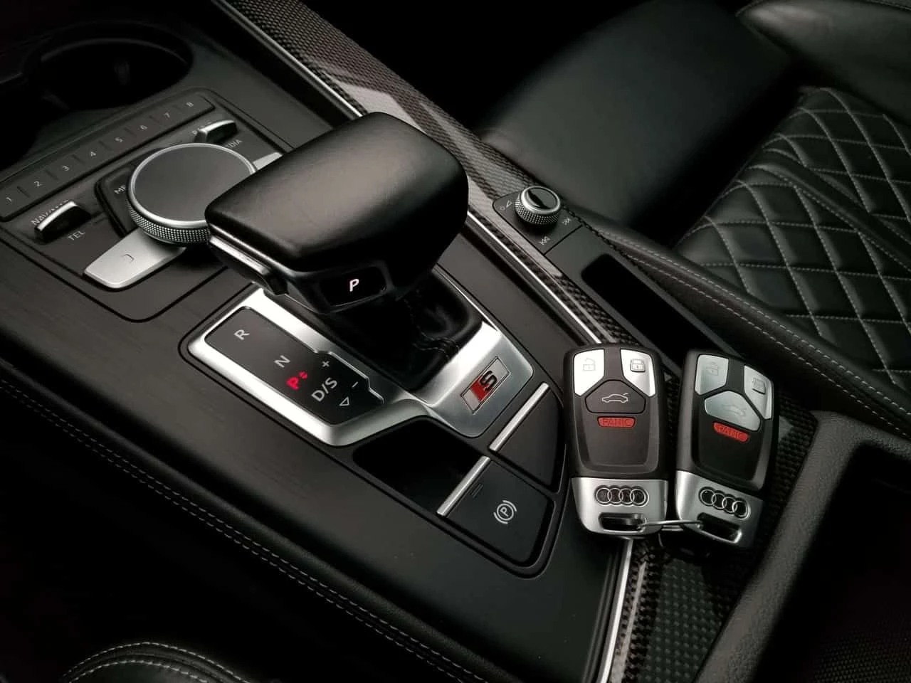 Audi S5 * quattro Prestige, quattro Technik (Canada) * CAR, снимка 12 - Автомобили и джипове - 54258133