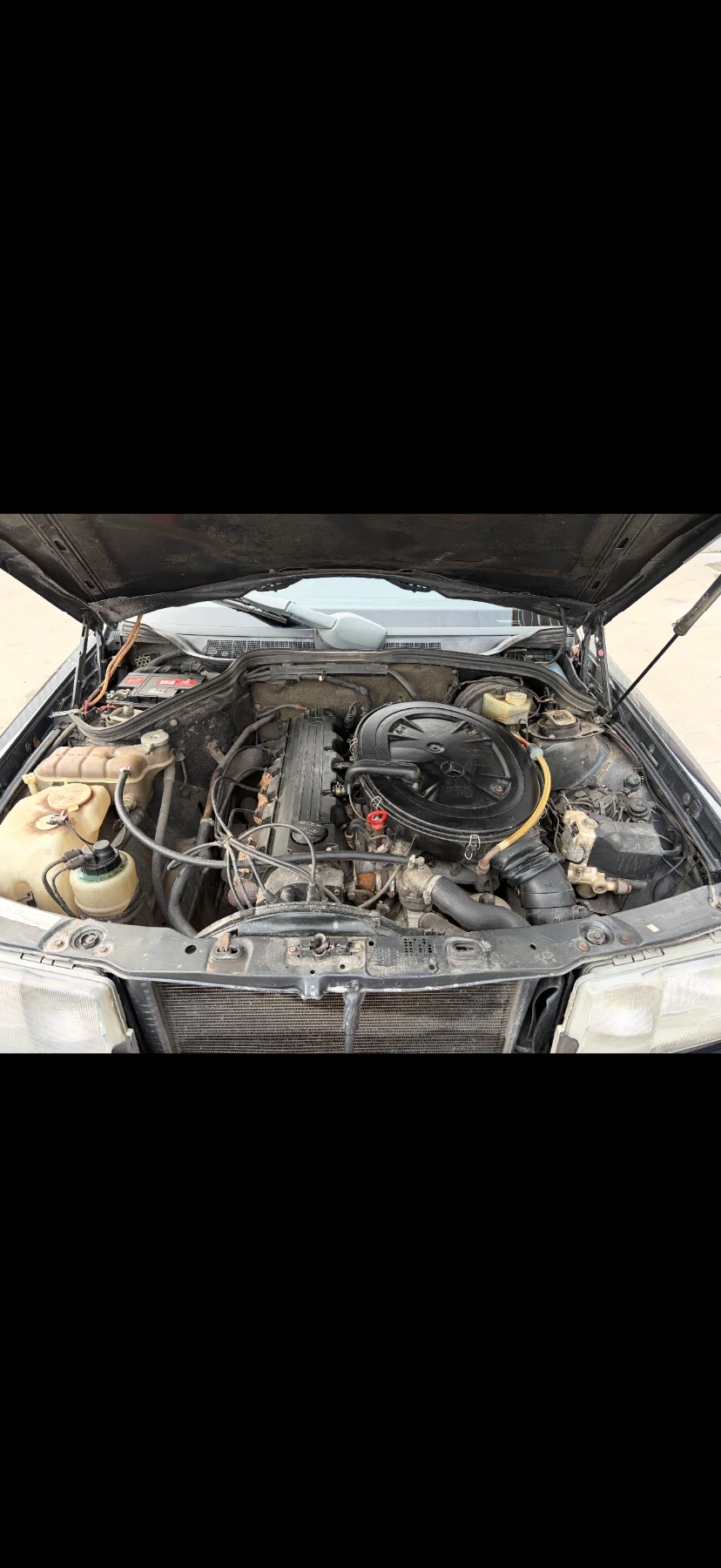 Mercedes-Benz 190 Sportline 2.6, снимка 15 - Автомобили и джипове - 54647715