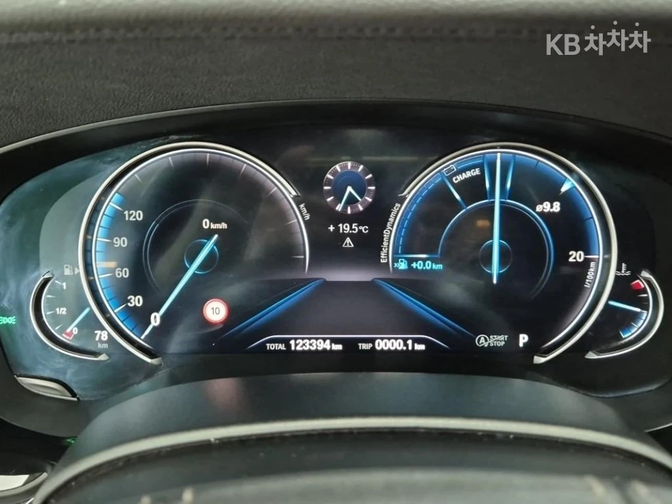 BMW 530 LUXURY PLUS* OBDUX* PODGREV* 123000km!!!, снимка 5 - Автомобили и джипове - 54957193