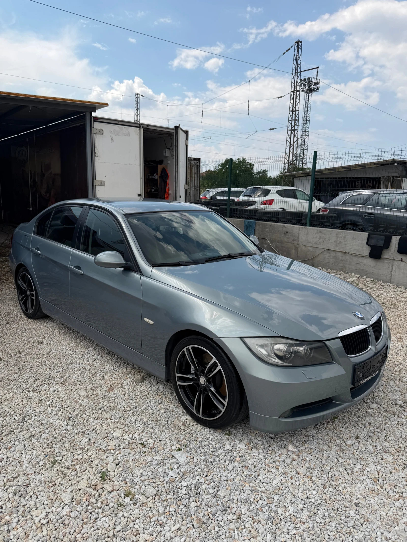 BMW 320 2.0D, снимка 3 - Автомобили и джипове - 55060527