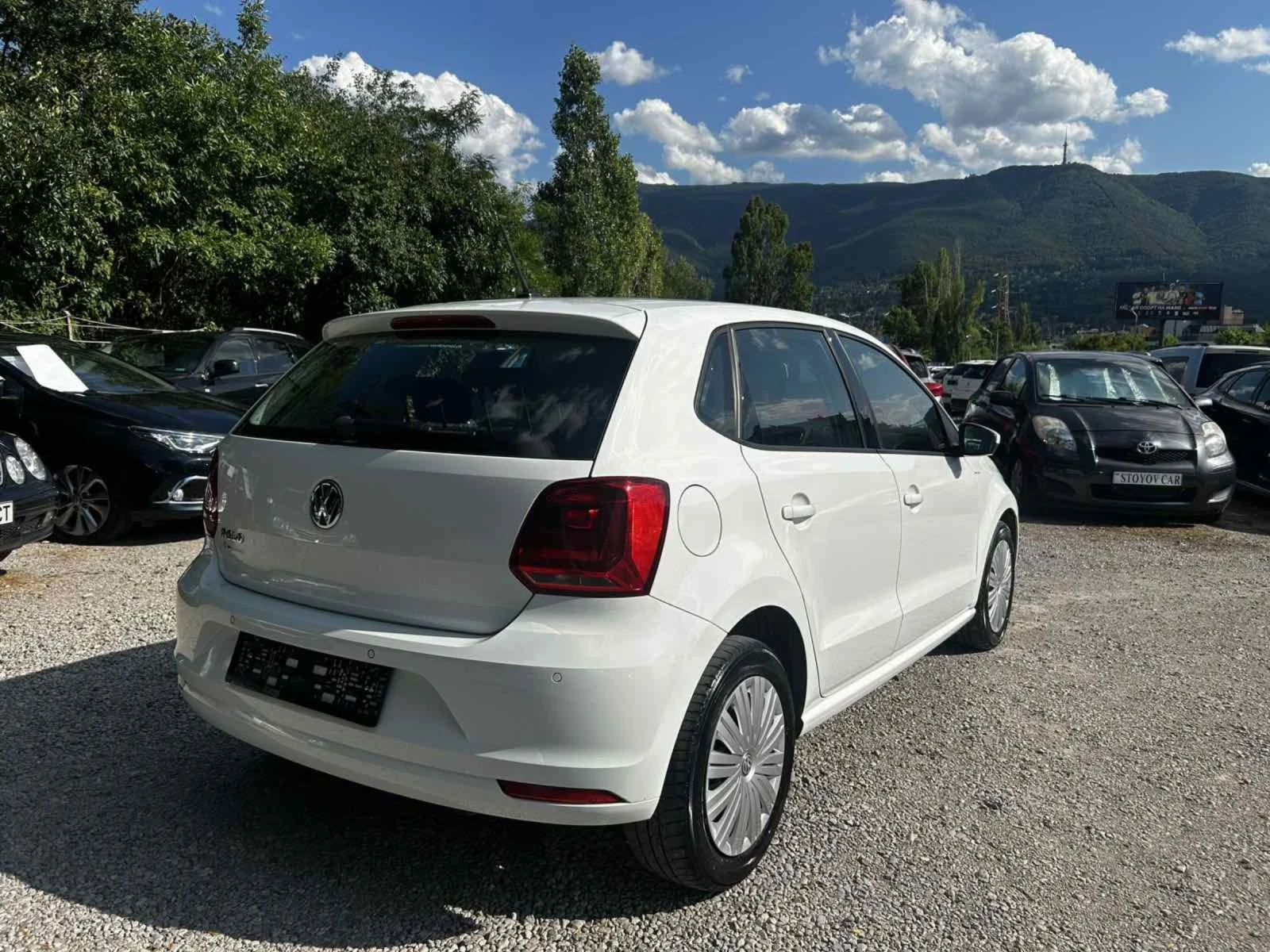 VW Polo 1.0, снимка 6 - Автомобили и джипове - 55363951