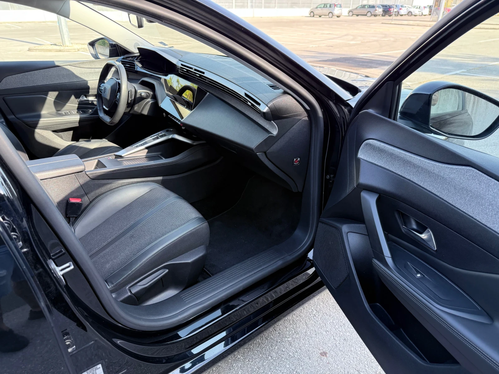 Peugeot 308 1.5 HDI ALLURE EAT8, снимка 12 - Автомобили и джипове - 55658040