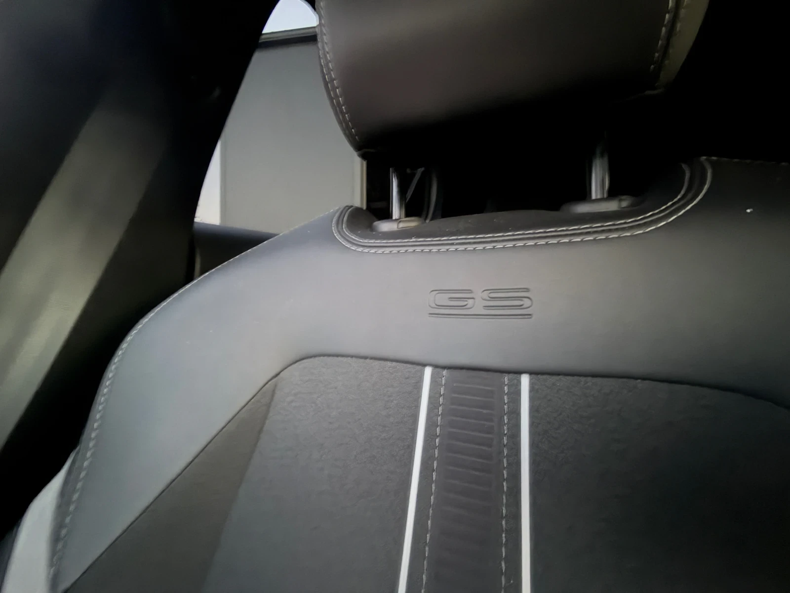Opel Astra 1.2 131PS GS LINE , снимка 11 - Автомобили и джипове - 55729680