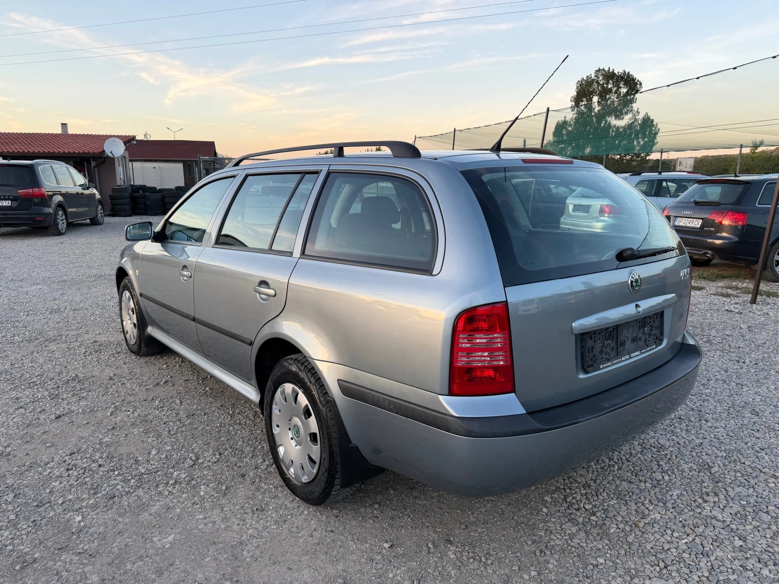 Skoda Octavia 1.9TDI-90PS, снимка 7 - Автомобили и джипове - 55954921
