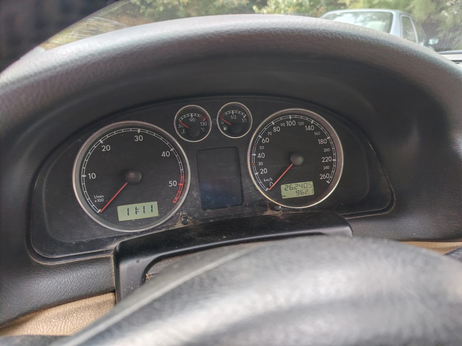 VW Passat 1.9 131, снимка 8 - Автомобили и джипове - 56137292