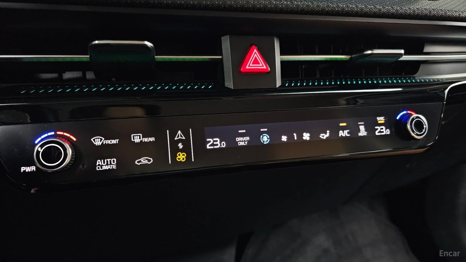 Kia EV6 2023* LONG RANGE* 4WD* 360* DIS* �����* LED* ����� | Mobile.bg � ����������� 11
