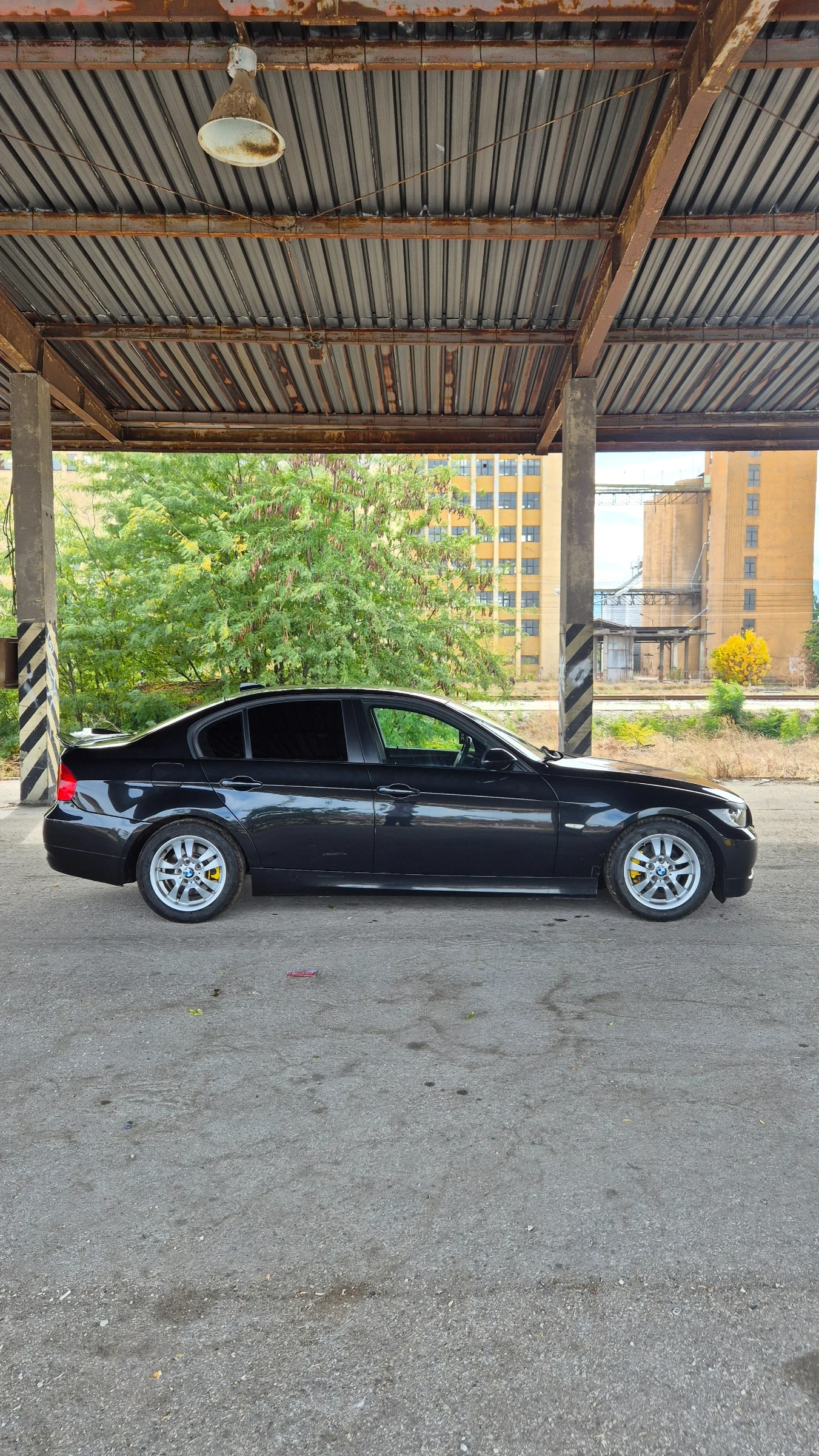BMW 320, снимка 8 - Автомобили и джипове - 56522001