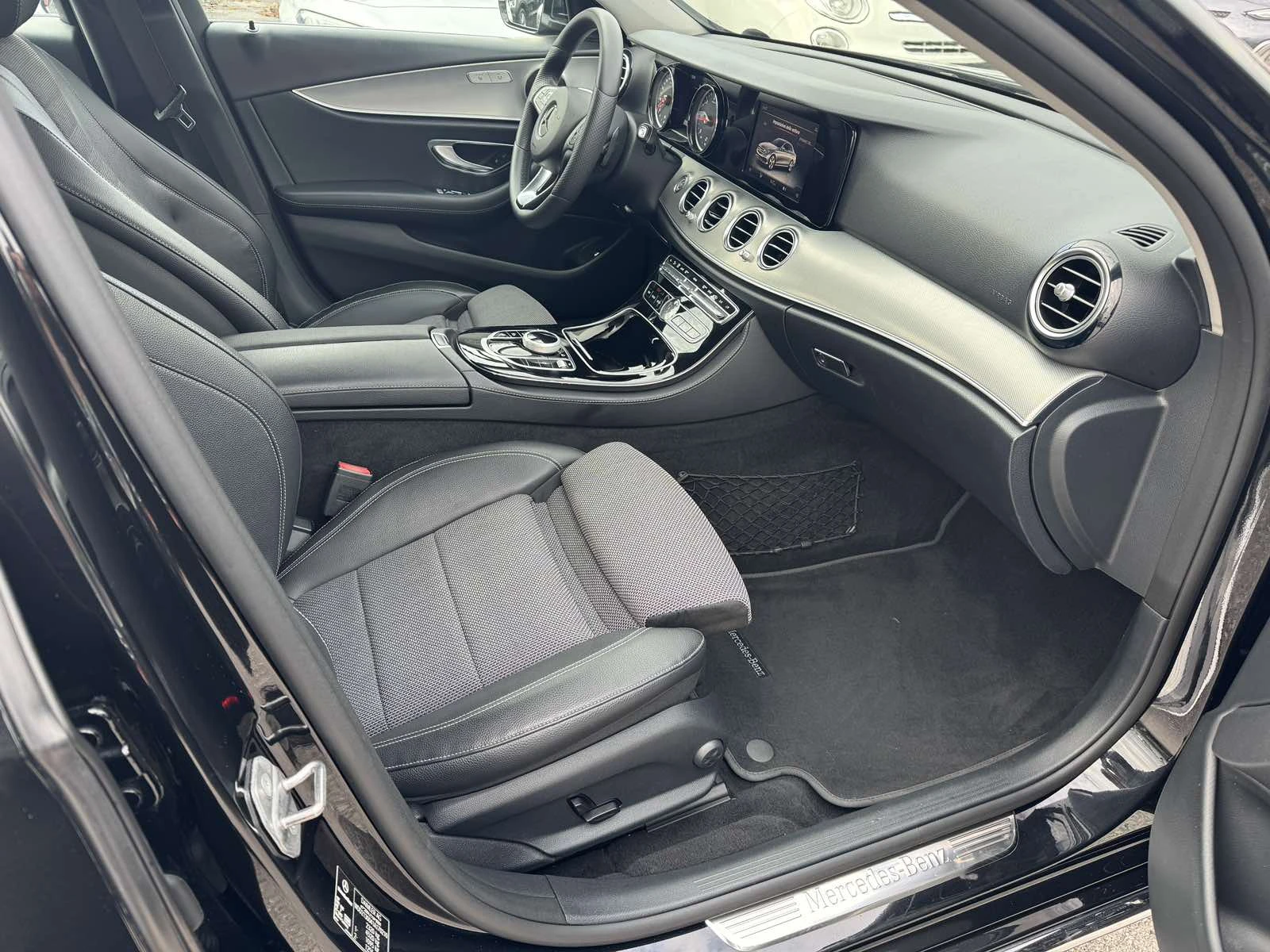 Mercedes-Benz E 220 -9 G-tronic-194�.�.-������ | Mobile.bg � ����������� 14