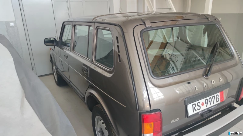 Lada Niva 1.7, снимка 5 - Автомобили и джипове - 48362485