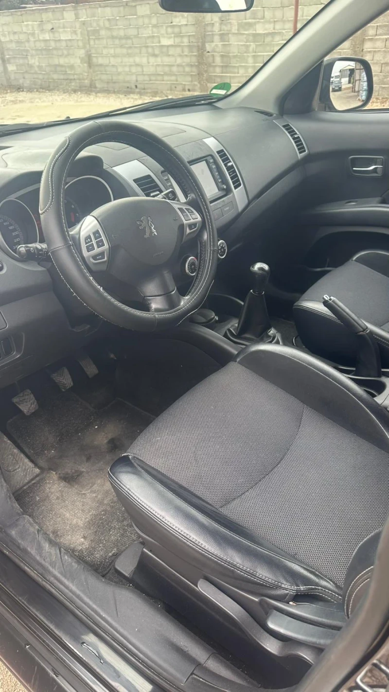 Peugeot 4007, снимка 8 - Автомобили и джипове - 49332937