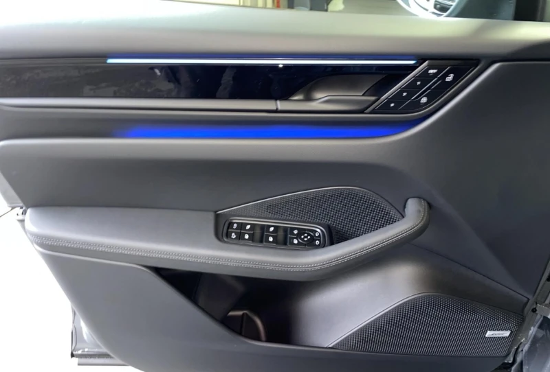 Porsche Macan 4S MATRIX PANO BOSE 360 CAMERA, снимка 7 - Автомобили и джипове - 51508676