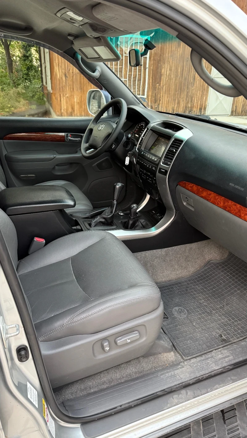 Toyota Land cruiser 3.0d 173кс , снимка 8 - Автомобили и джипове - 51978862