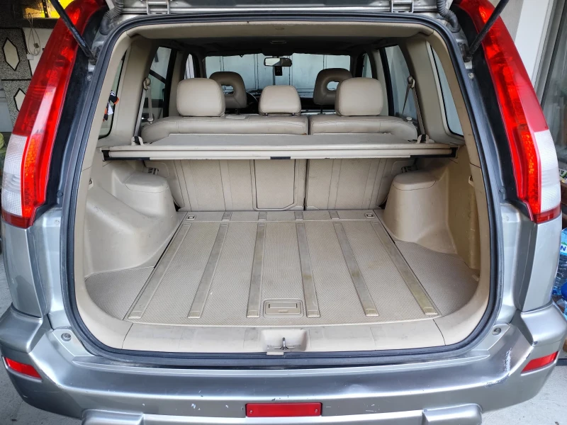 Nissan X-trail, снимка 6 - Автомобили и джипове - 52221681