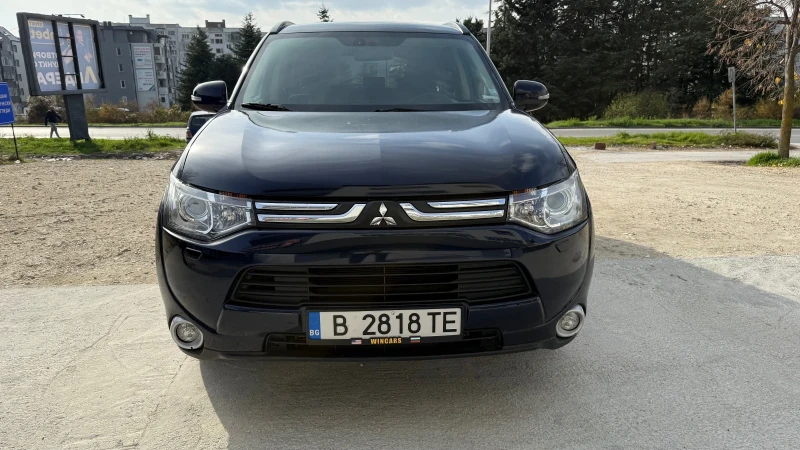 Mitsubishi Outlander 3