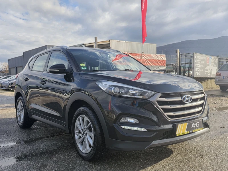 Hyundai Tucson 1.7CRDI AUTOMATIC, снимка 3 - Автомобили и джипове - 52677950