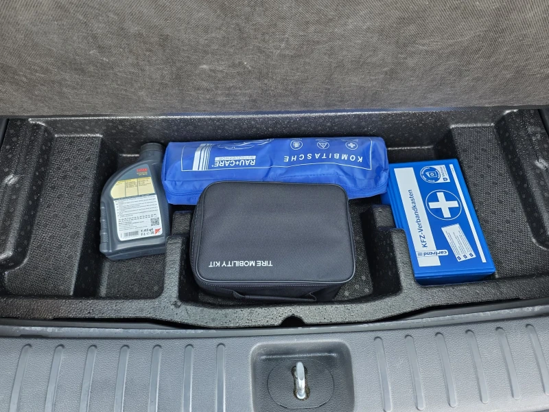 Hyundai Tucson 1.7CRDI AUTOMATIC, снимка 15 - Автомобили и джипове - 52677950