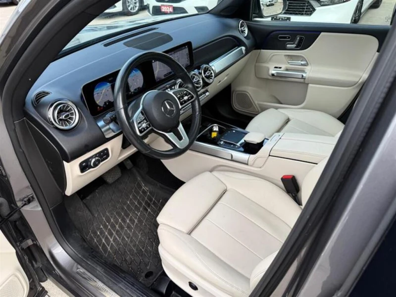 Mercedes-Benz GLB  4Matic* 360* PANO* MBUX* KEYLESS, снимка 10 - Автомобили и джипове - 53163153