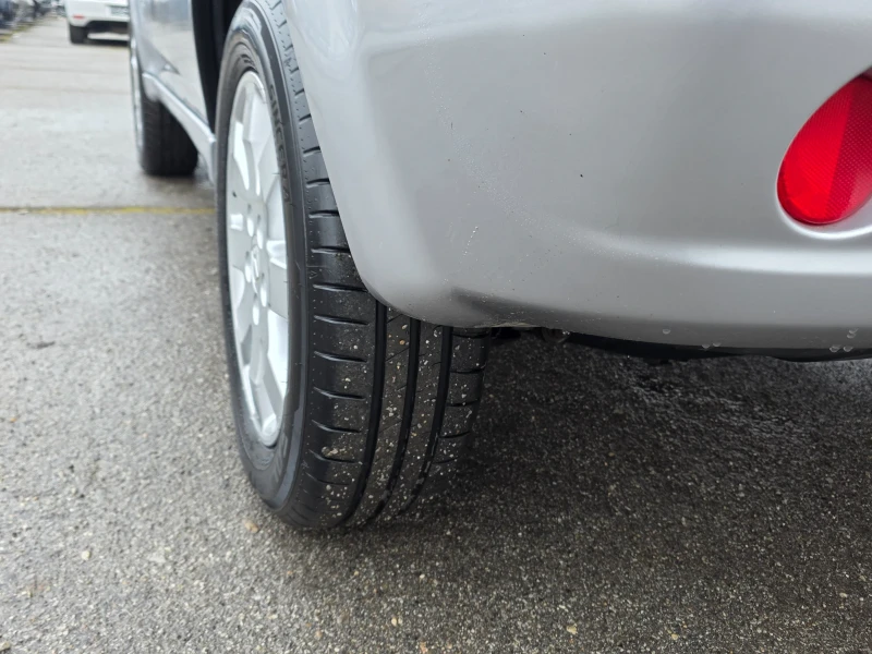 Honda Hr-v 1.6i 122k.c 4x4 UNIKAT ITALIA , снимка 7 - Автомобили и джипове - 53216639