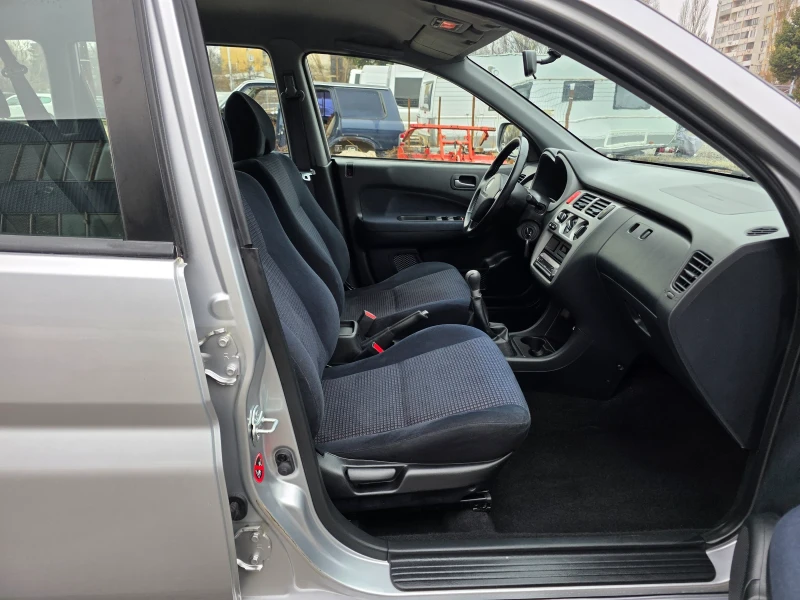 Honda Hr-v 1.6i 122k.c 4x4 UNIKAT ITALIA , снимка 14 - Автомобили и джипове - 53216639