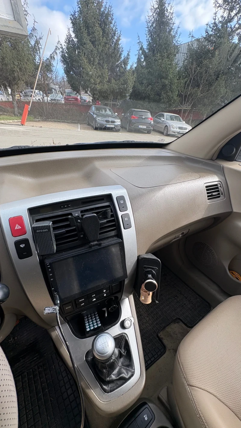 Hyundai Tucson, снимка 14 - Автомобили и джипове - 53445263