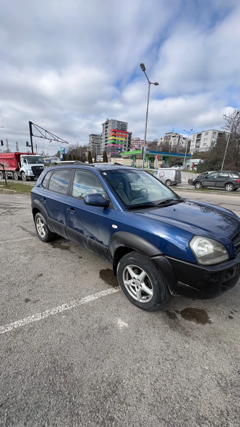 Hyundai Tucson, снимка 3 - Автомобили и джипове - 53445263