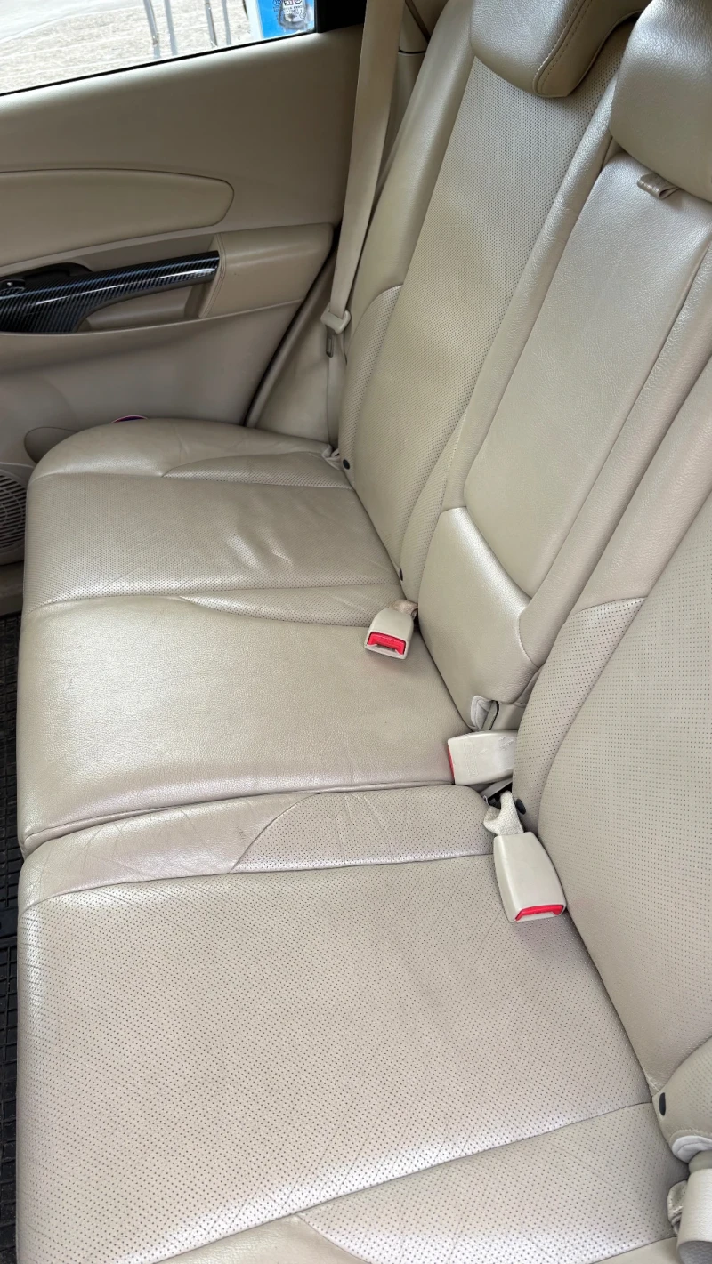 Hyundai Tucson, снимка 11 - Автомобили и джипове - 53445263