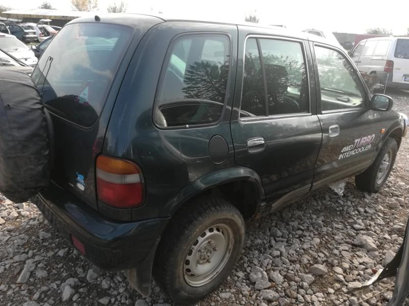 Kia Sportage 2.0tdi, снимка 5 - Автомобили и джипове - 41990381