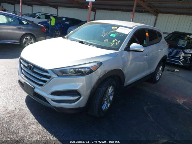 Hyundai Tucson, снимка 2 - Автомобили и джипове - 47855591