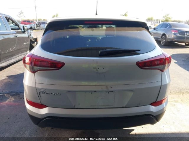 Hyundai Tucson, снимка 16 - Автомобили и джипове - 47855591