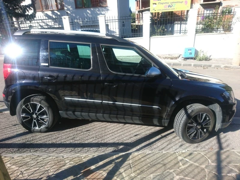 Skoda Yeti ADVENTURE , снимка 3 - Автомобили и джипове - 48041188