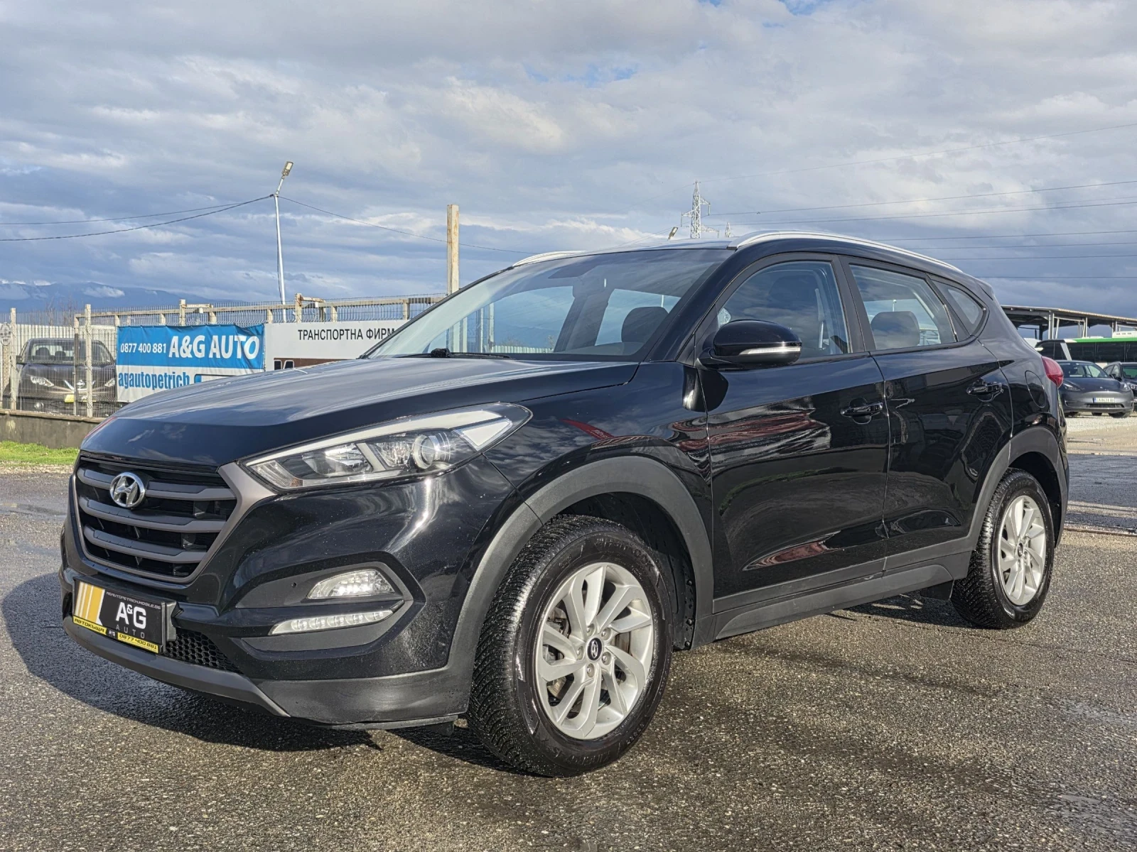 Hyundai Tucson 1.7CRDI AUTOMATIC, снимка 1