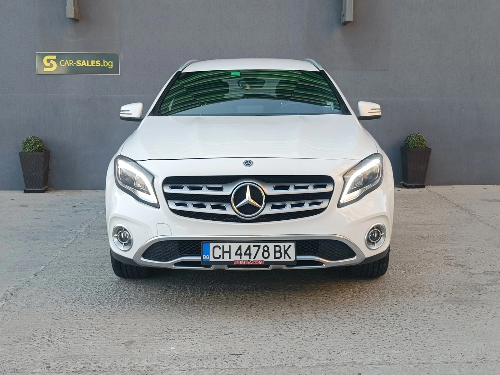 Mercedes-Benz GLA 250 2.0 4MATIC - изображение 3