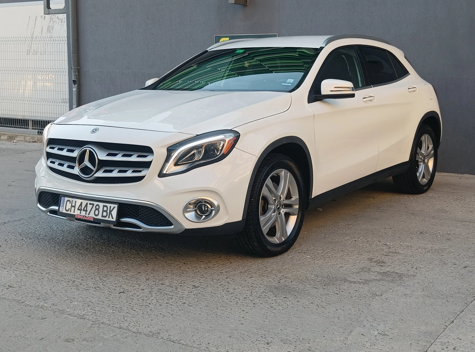 Mercedes-Benz GLA 250 2.0 4MATIC - изображение 4