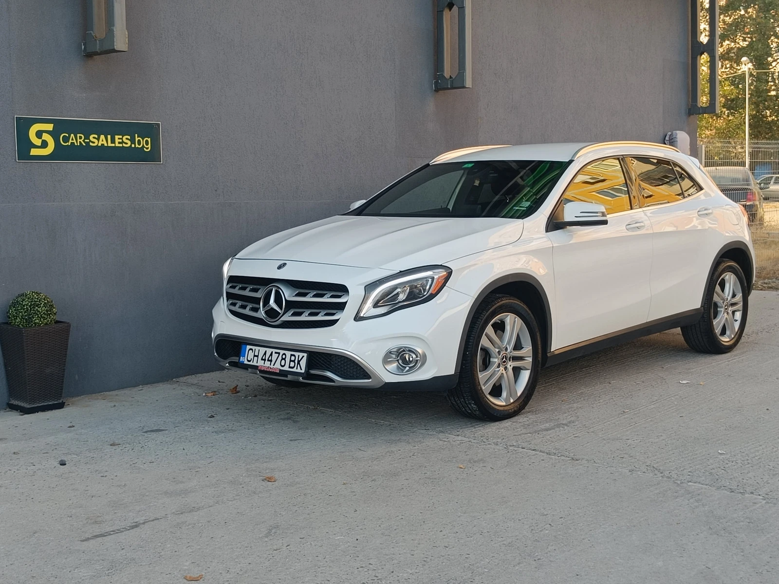 Mercedes-Benz GLA 250 2.0 4MATIC - изображение 10