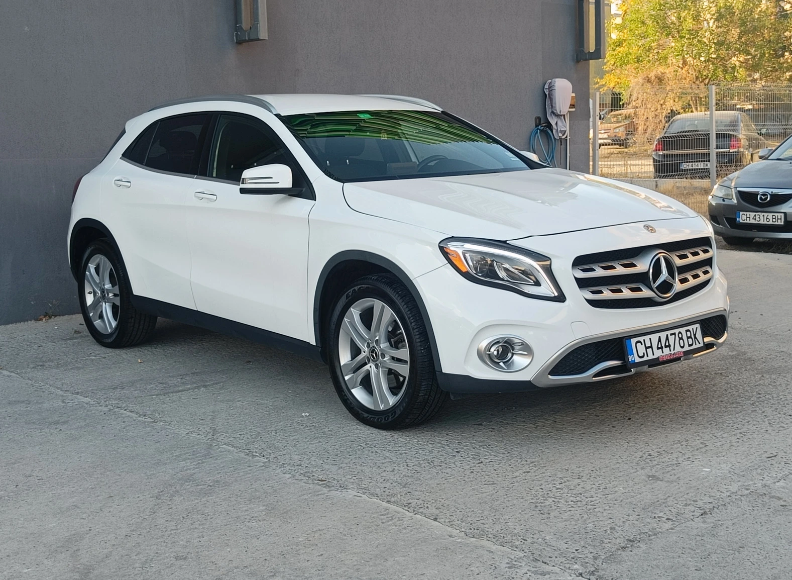 Mercedes-Benz GLA 250 2.0 4MATIC - изображение 2