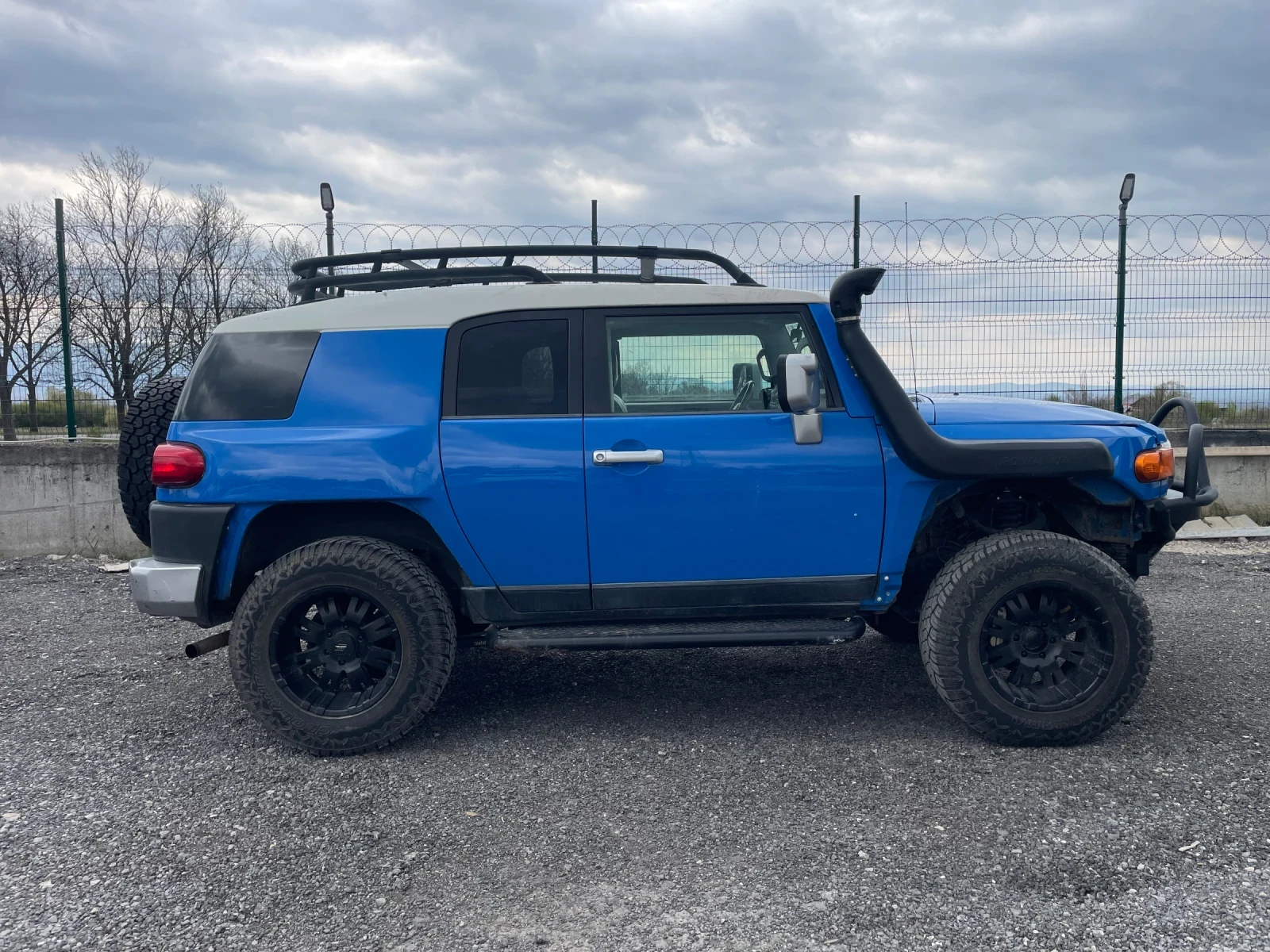 Toyota Fj cruiser  - изображение 6