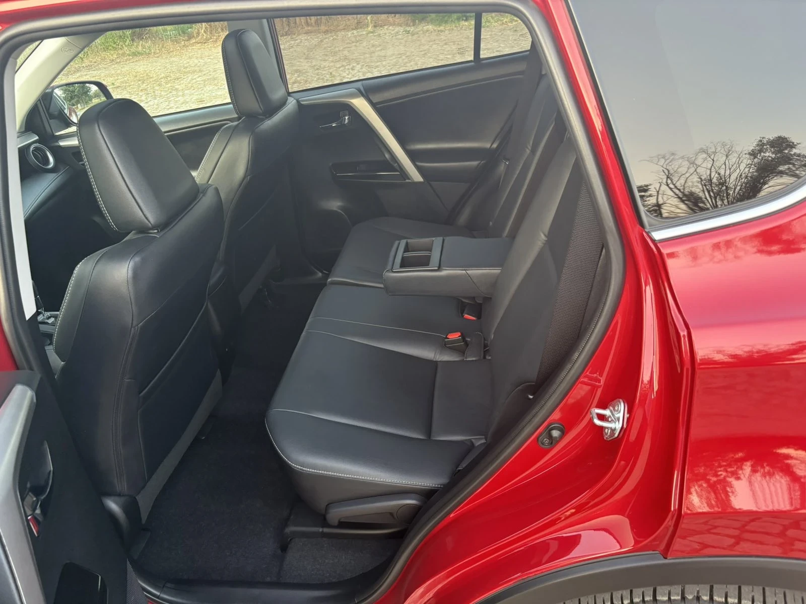 Toyota Rav4 2.5l 4x4 LIMITED EDITION  - изображение 9