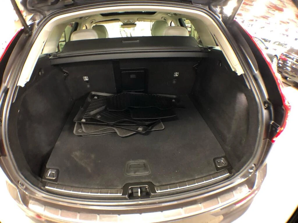 Volvo XC60 MOMENTUM B6 AWD LEATHER PAN | Mobile.bg � ����������� 17