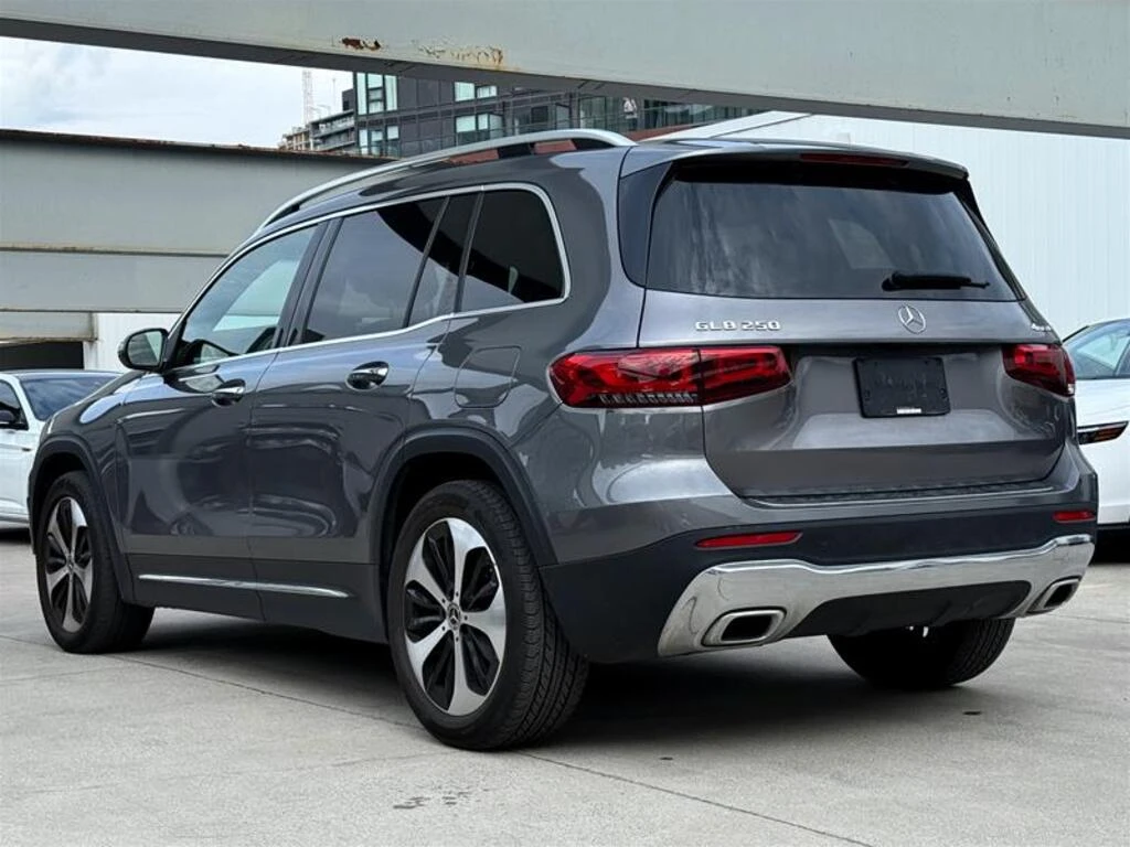 Mercedes-Benz GLB  4Matic* 360* PANO* MBUX* KEYLESS - изображение 8